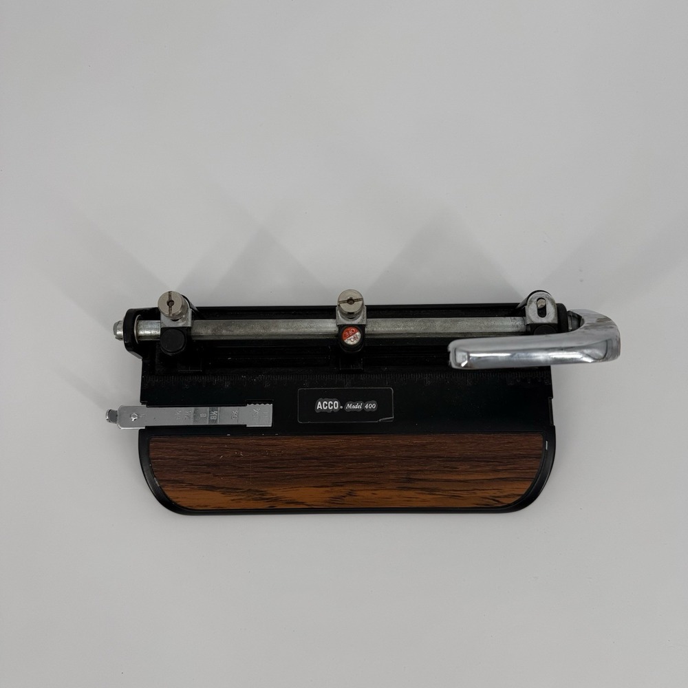 VTG ACCO Model 400 Heavy Duty Adjustable 3-Hole Paper Punch w/50 Sheet Capacity - Picture 2 of 7